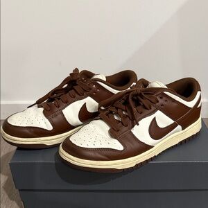 Nike Women’s Dunk Low Leather Sneakers